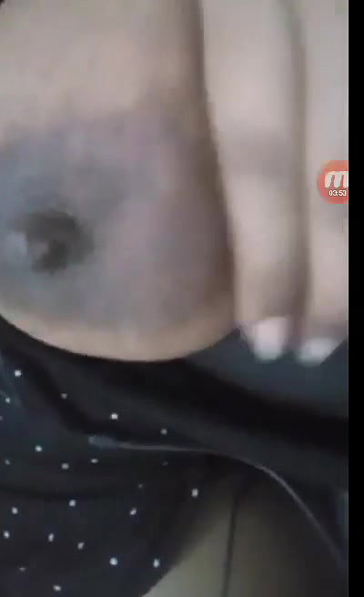 Bangladesi girl Showing On VC