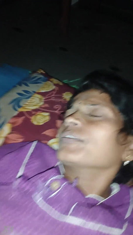 Fucking Telegu housewife in front of cam