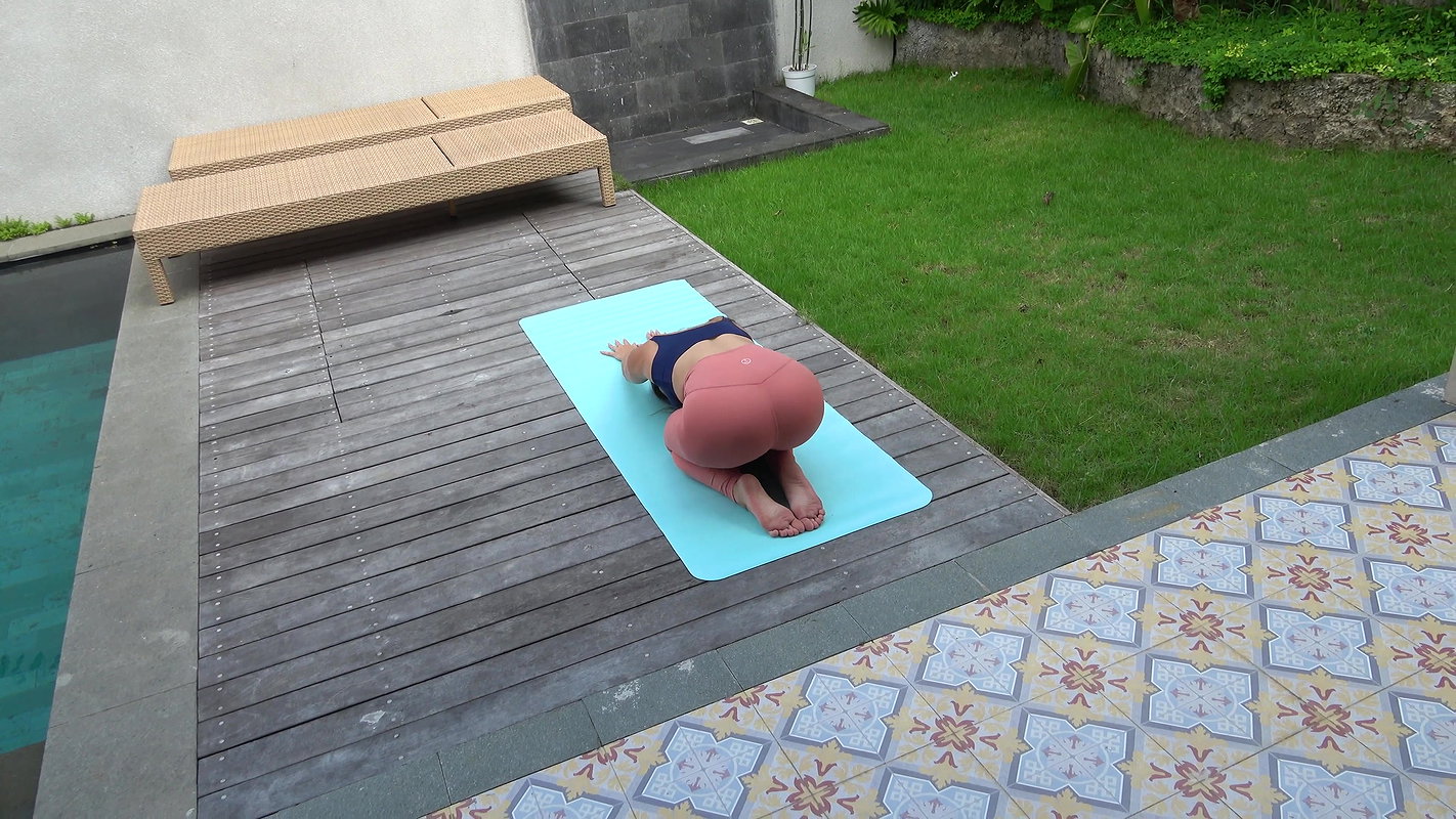 4Kriss Kiss Stepsister Fucked After Yoga
