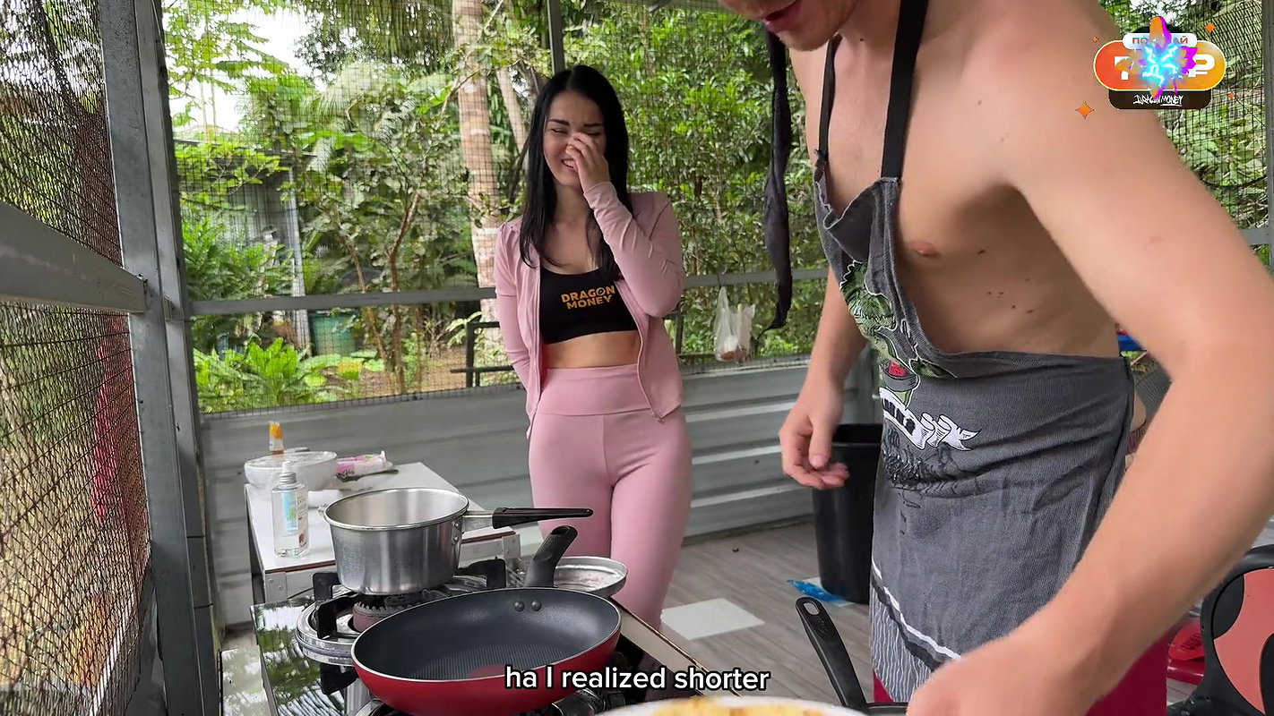 5Alexa Mills We Make Pancakes I Lick Her Pussy And Then We Have Wonderful Sex