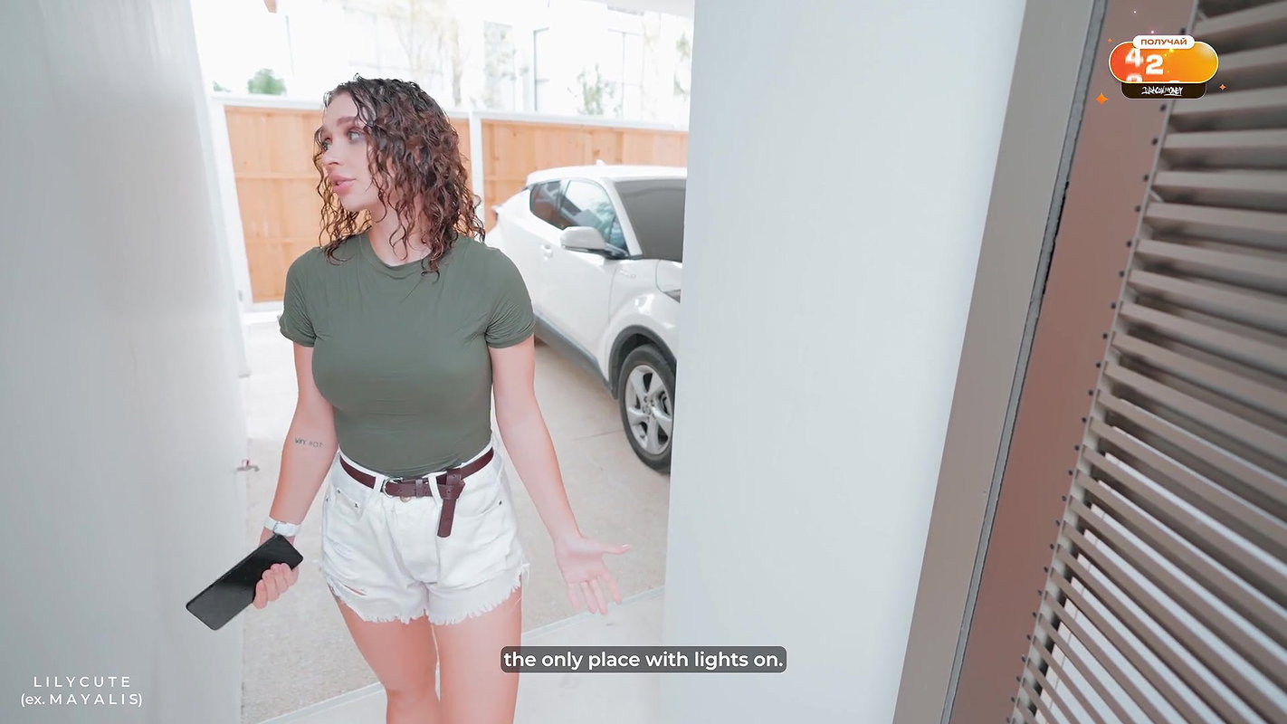 5Maya Lis Soaked Girl Begs To Warm Up Inside Strangers House