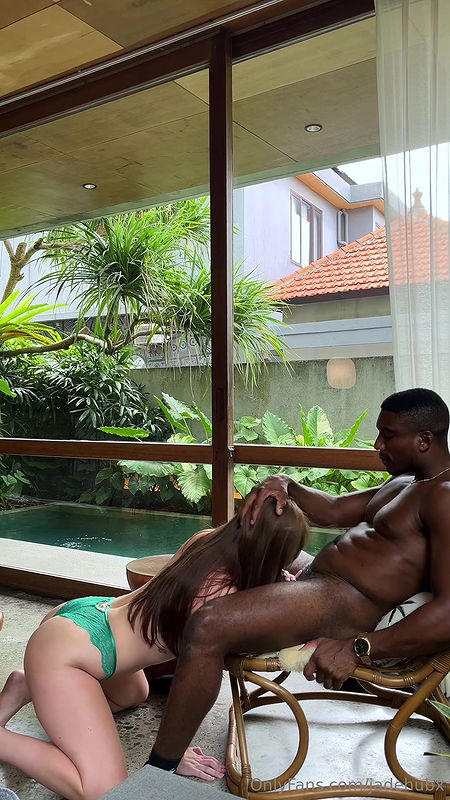 Hutchison Mike Williams 3rd Round