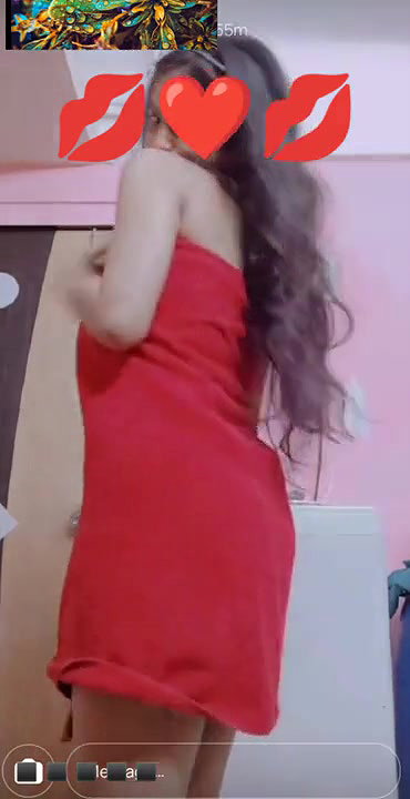 Horny Desi Girl Decided to just Tease