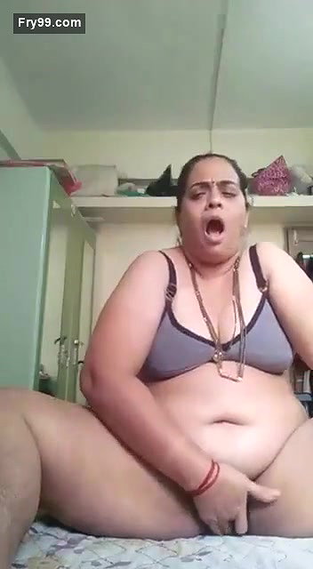Horny Desi Bhabhi Boobs Sucking and Fingering