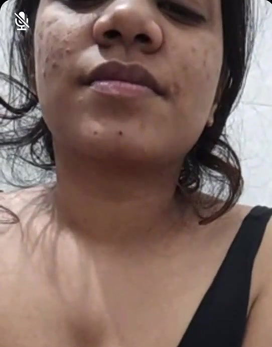 Naughty Desi girl showing her black ass hole