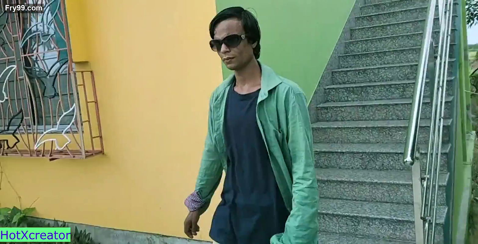 Desi Hot Model sex with Famous Hero! With clear Bangla audio