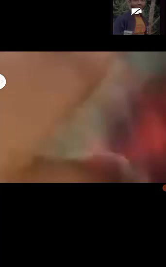 Showing to lover