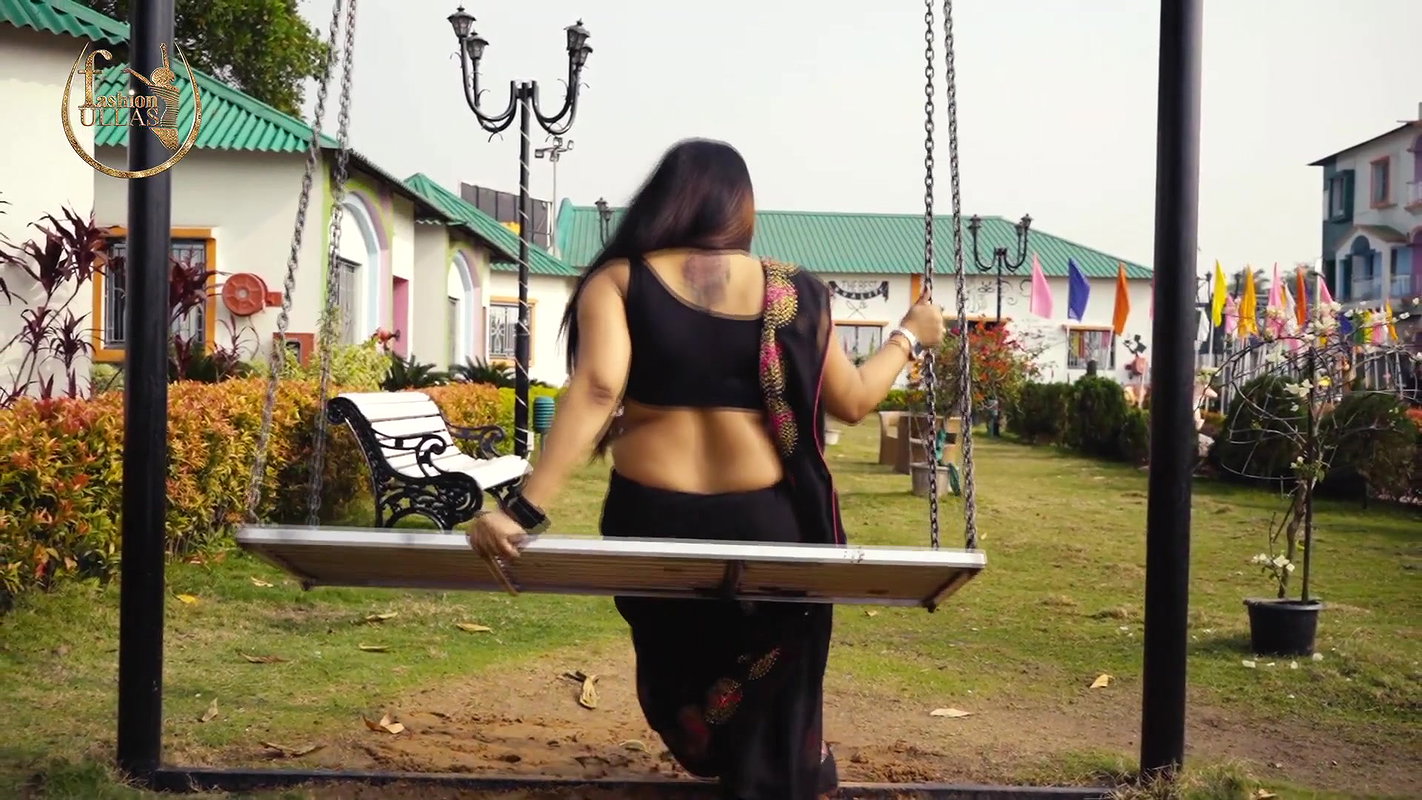 Nila in Black Saree Photoshoot ~