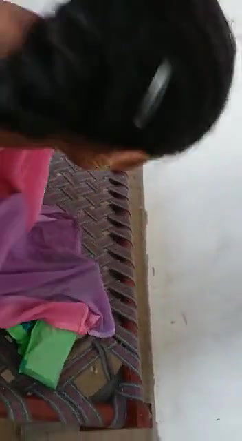 Mature village bhabhi with sexiest pussy