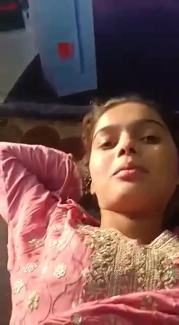 Cute girl fucking by jija suddenly they stop fucking