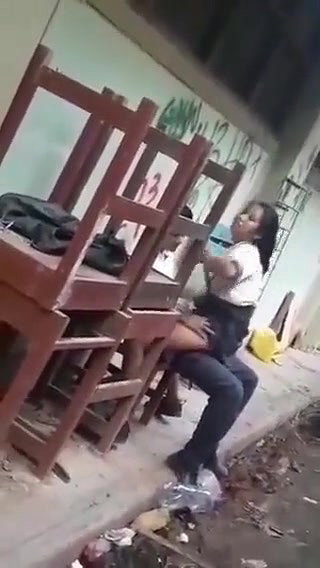 College lovers fucking in backside of the College building