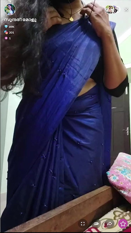 Mallu Tango Girl in Saree (Non Nude)