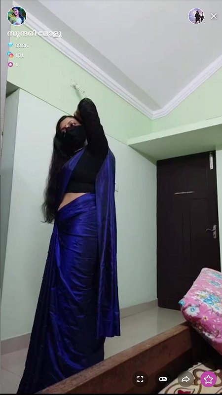 Mallu Tango Girl in Saree (Non Nude)
