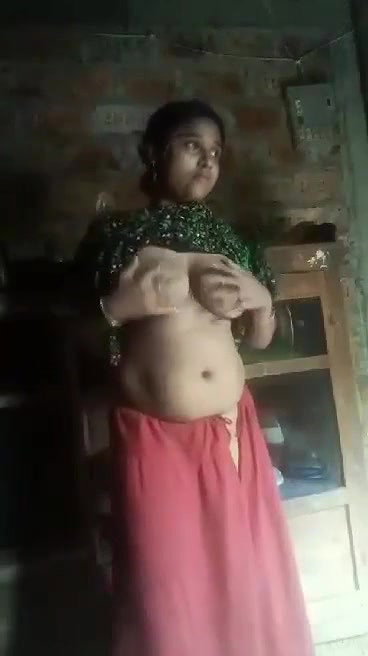 Unsatisfied Village Bhabi Masturbating
