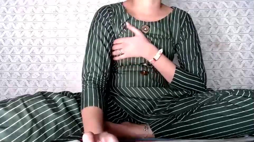 Desi cute bhabi cam video collection – 1