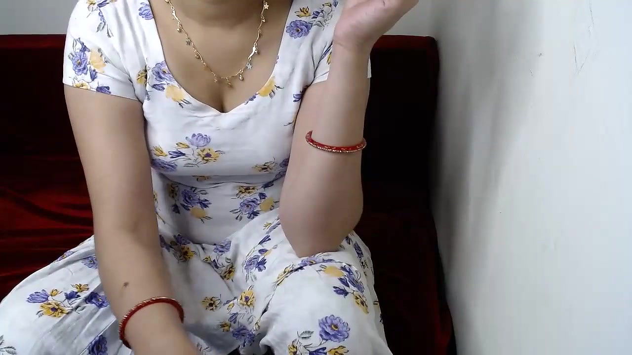 Desi cute bhabi cam video collection – 36