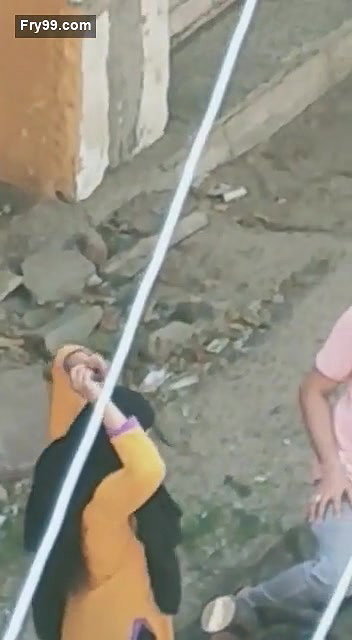 Outdoor on road 4 clips marge