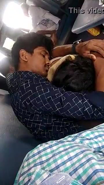Desi Romance Mouth Kiss and BJ in Train Capture