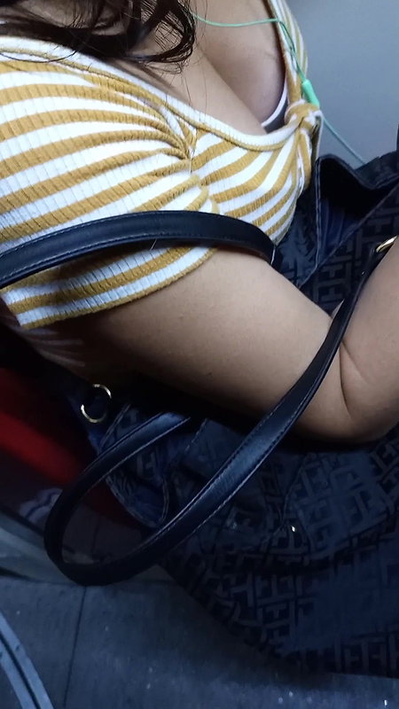 Nice Cleavage show in bus