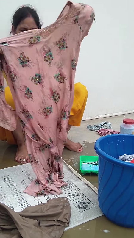 Aunty Big Boobs and cleavage 7