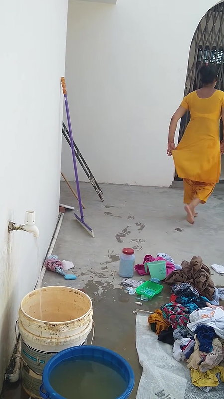 Aunty Big Boobs and cleavage 7