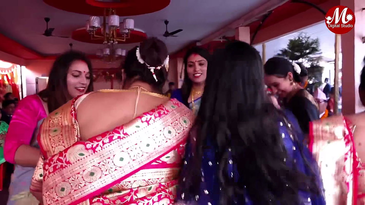 Nepali aunties big navel