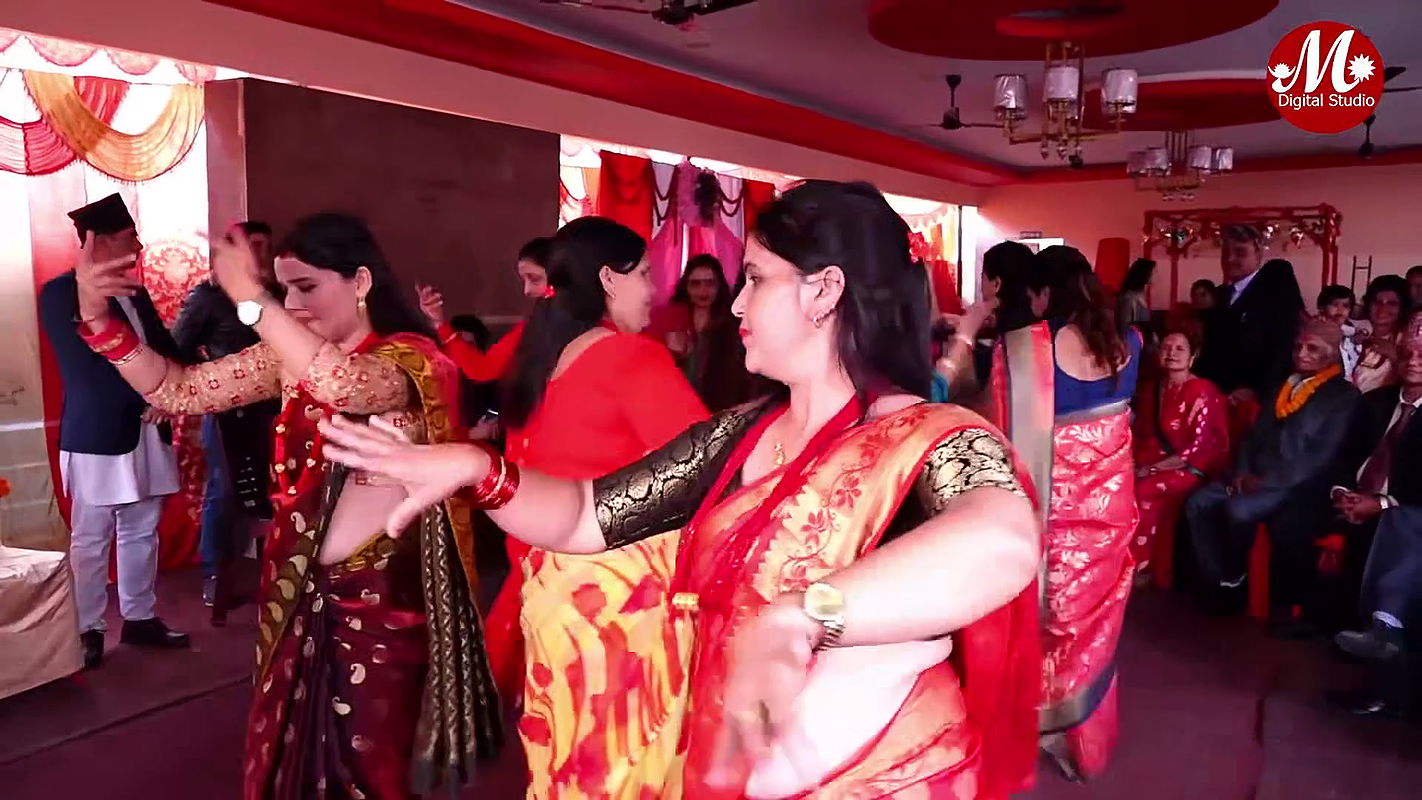 Nepali aunties big navel