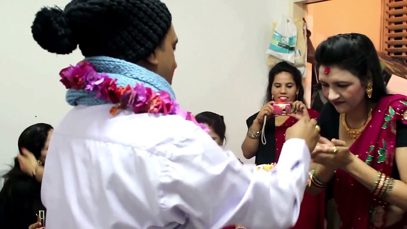 Nepali aunties big boobs,navel