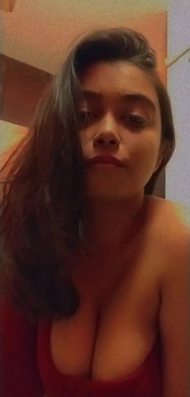 Beautiful Sexy Girl Showing Boobs