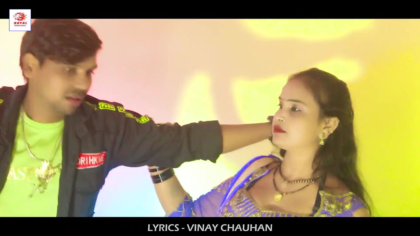 Busty Sapana aunty big boobs grabbed, pressed & rubbed many times