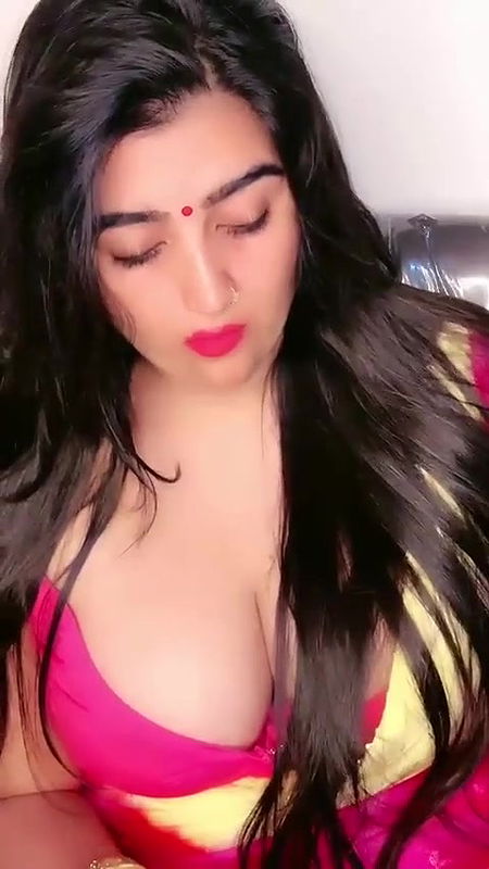 Beauty Model Hottest show in pink blouse