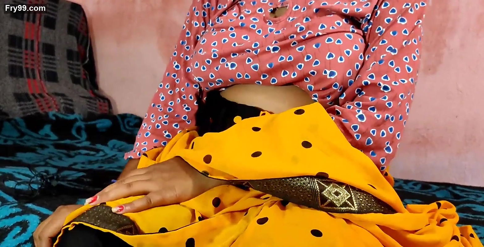 Indian Bhabhi-Devar Roleplay Solo Pussy Fingering Till Cum