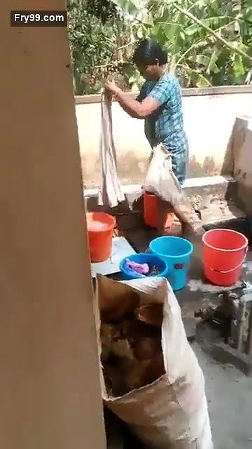 Mallu Maid Showing Her boobs for Owner