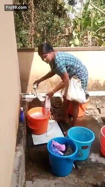 Mallu Maid Showing Her boobs for Owner