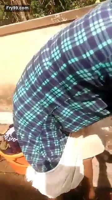 Mallu Maid Showing Her boobs for Owner