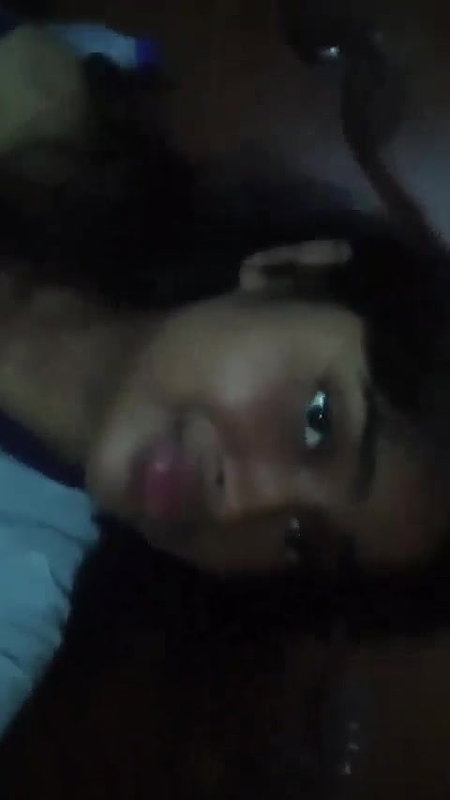 Sexy Paki Girl Showing