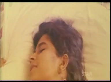 Desi Girl Erotic Sex on Bed Boobs Nipples