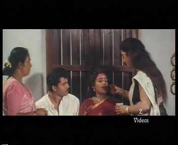 EE Reyi Thiyyanidi.DAT