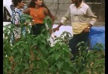 Enjoy Mallu aalolam kili 2 17 min