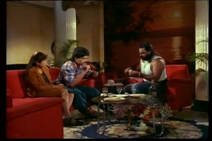 Hot Girl Druged and Enjoyed Liplock Kiss)