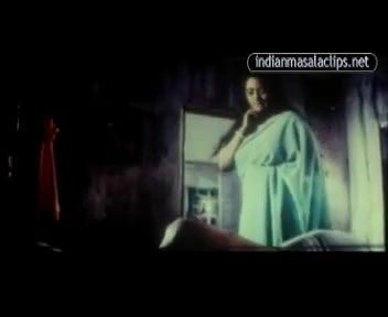 l_shakeela_indianmasalaclips_net_613992