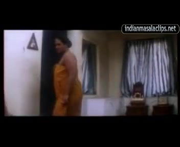 l_shakeela_indianmasalaclips_net_829932