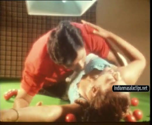 l_swarna_indianmasalaclips_net_547744