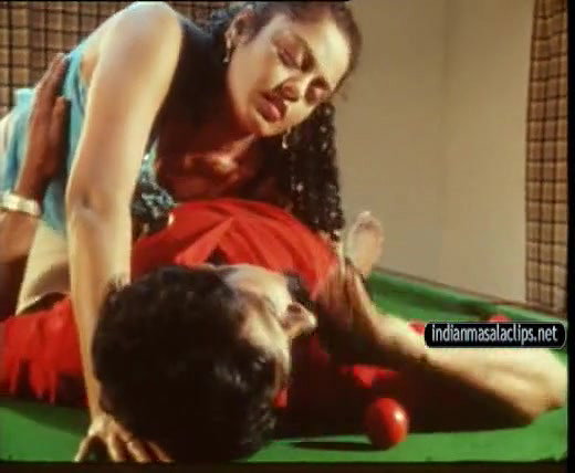 l_swarna_indianmasalaclips_net_547744