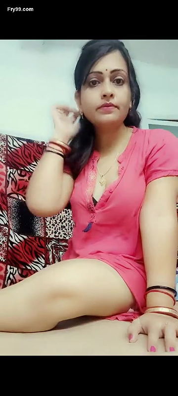 Deepika Bhabhi Super Hot Tango Show