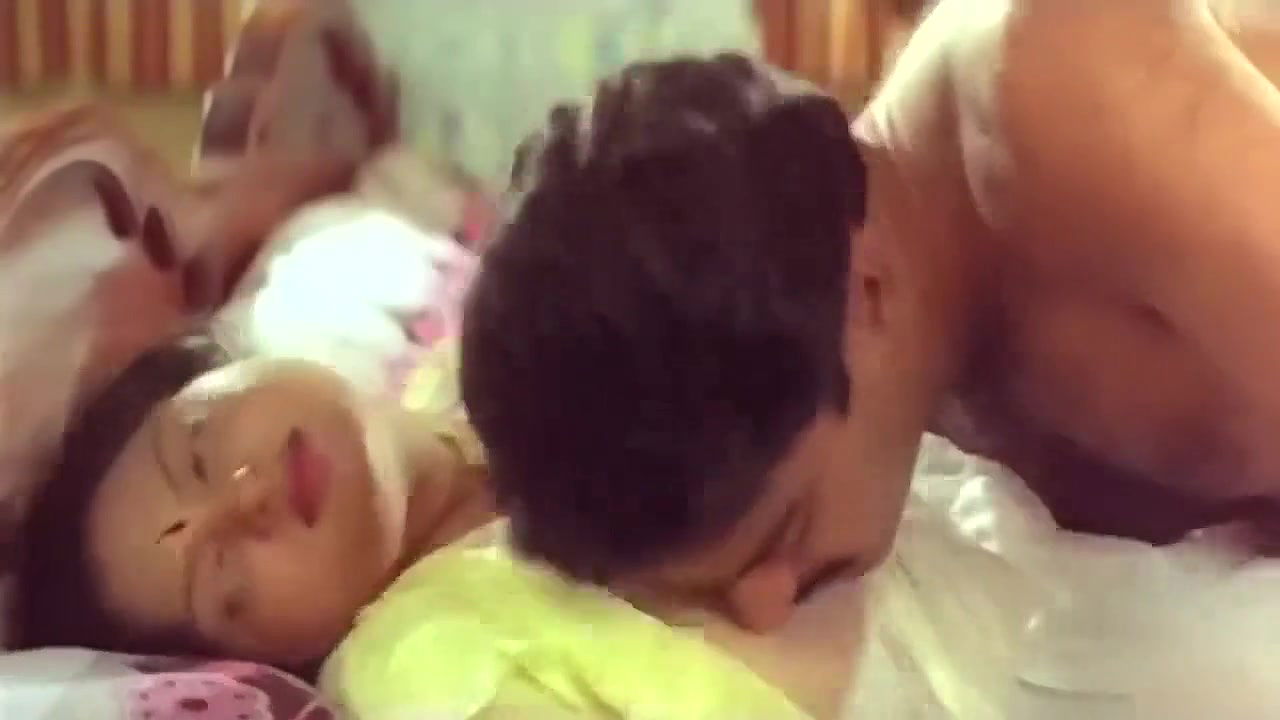 Mallu boobs press in transparent dress