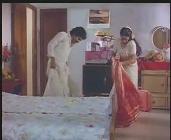 Mallu Spicy Bits 3 (Minu Mohan Clip)