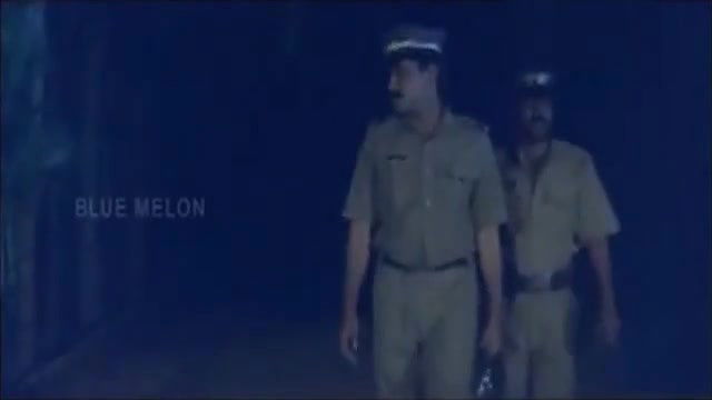 Nee Enikkai Mathram Mall Movie_Shekar4evr