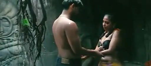 Old Classic Movie Hot Scenes Must Watch