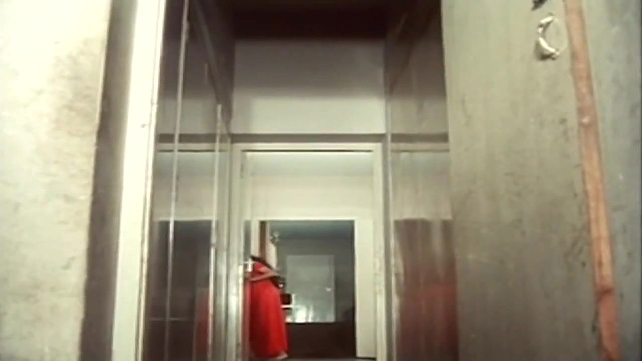 Raagam Sreeragam HD Scene 4 Jayachitra Hot Liplock Smooching Side Boobs